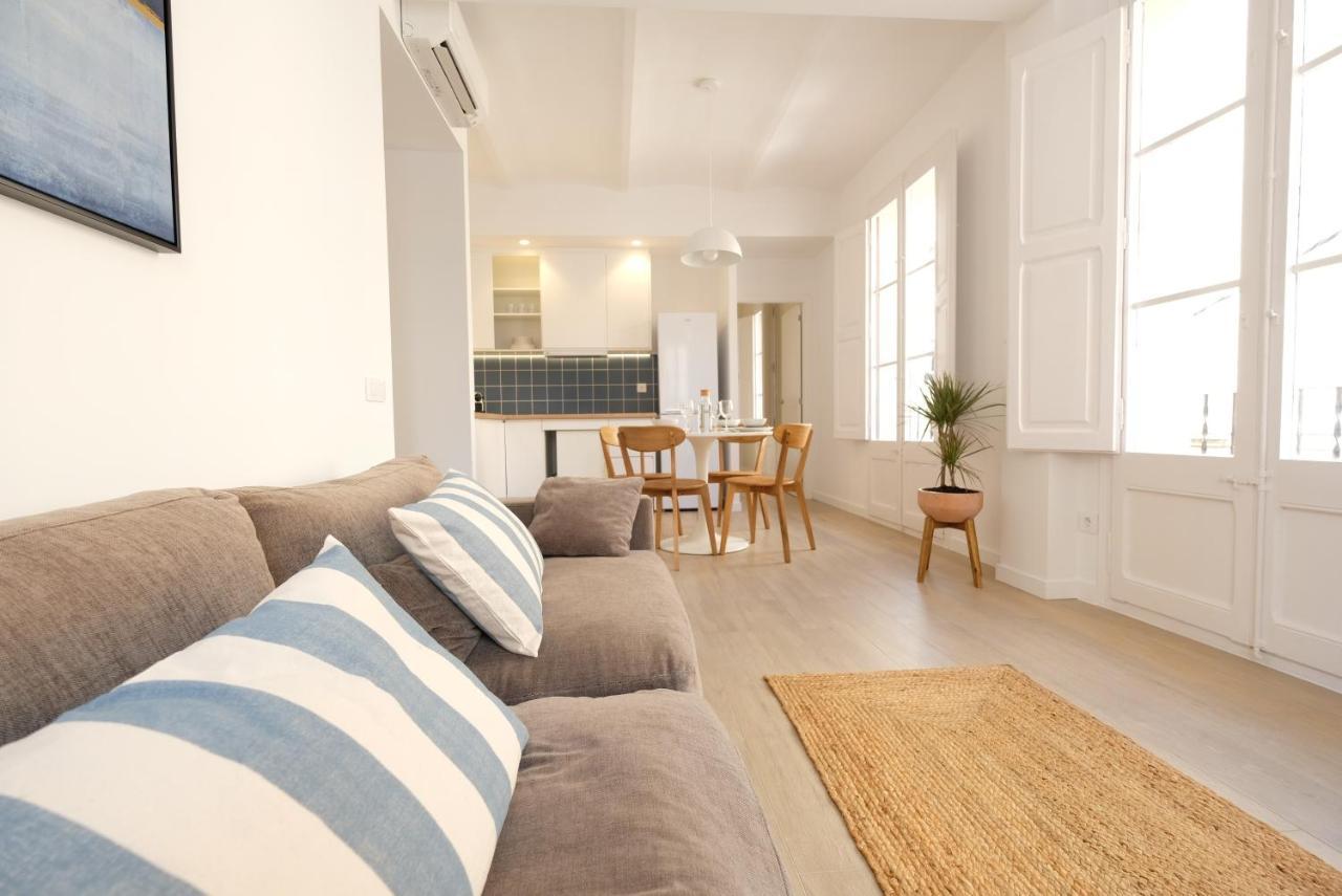 Apartamento Reina Mariacristina ตาร์ราโกนา ภายนอก รูปภาพ